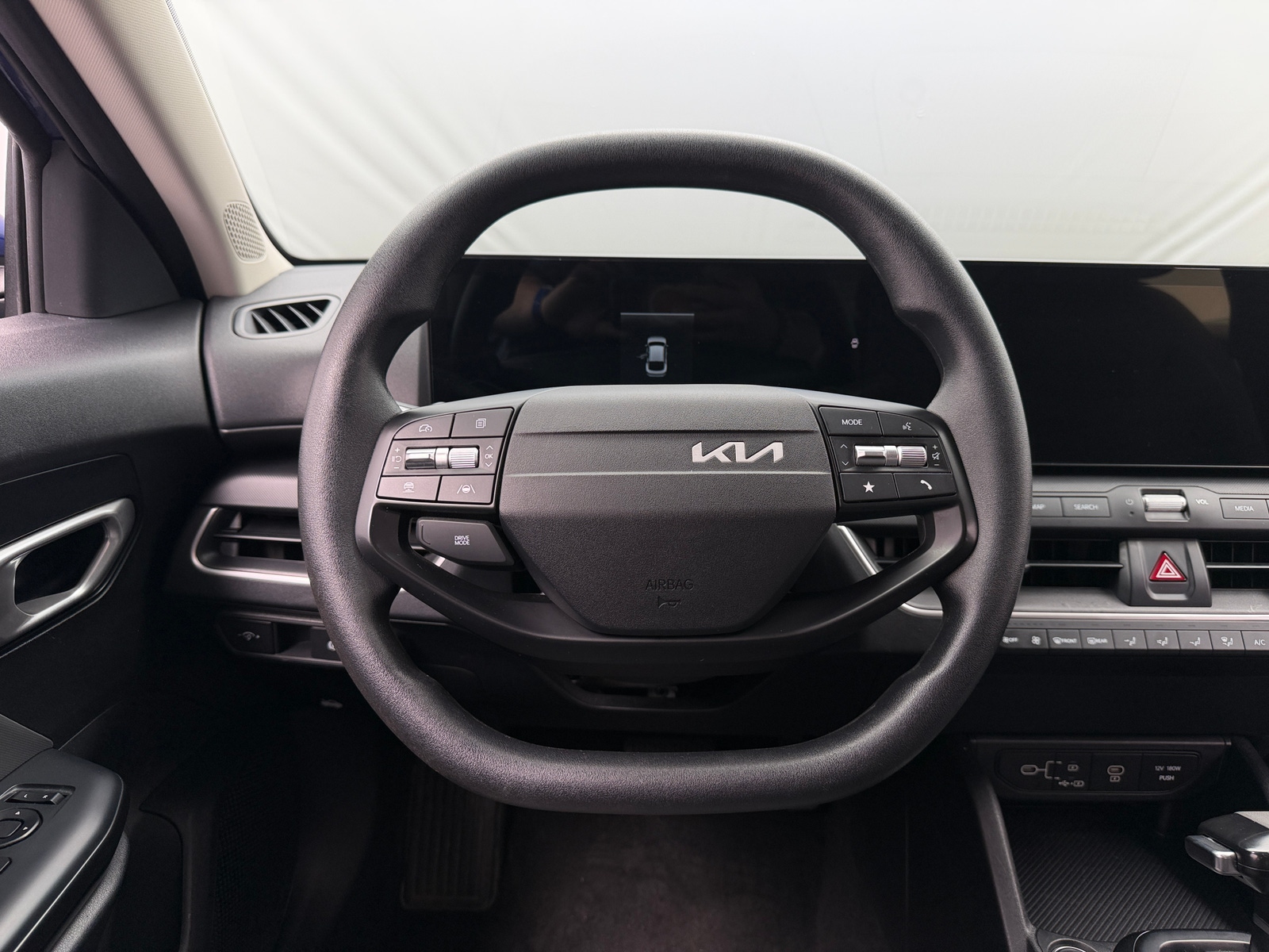 Thumbnail: 2025 Kia K4 - 5