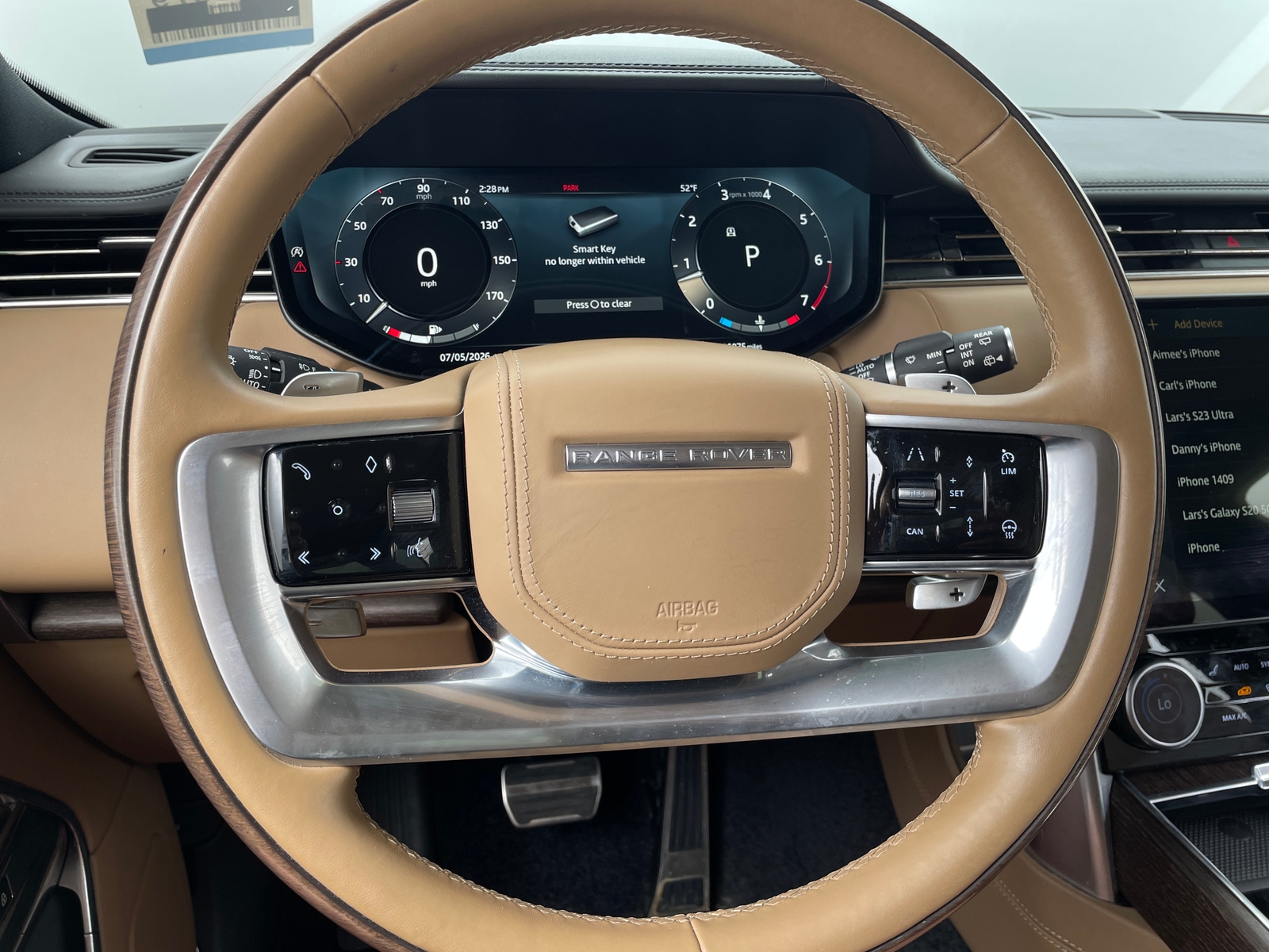 Thumbnail: 2023 Land Rover Range Rover - 4
