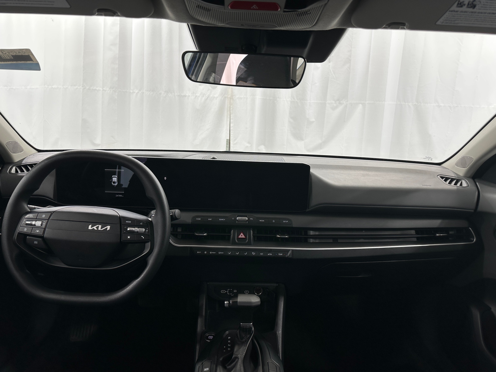 Thumbnail: 2025 Kia K4 - 3
