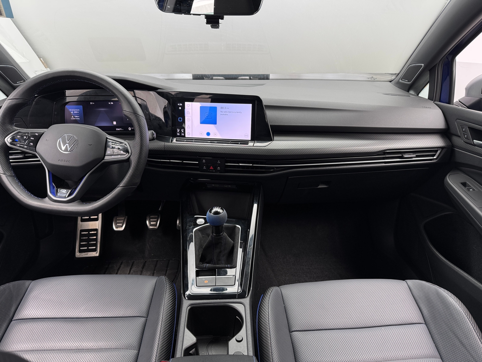 Thumbnail: 2024 Volkswagen Golf - 2