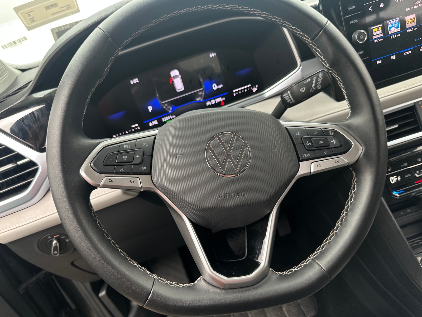 Thumbnail: 2025 Volkswagen Taos - 5