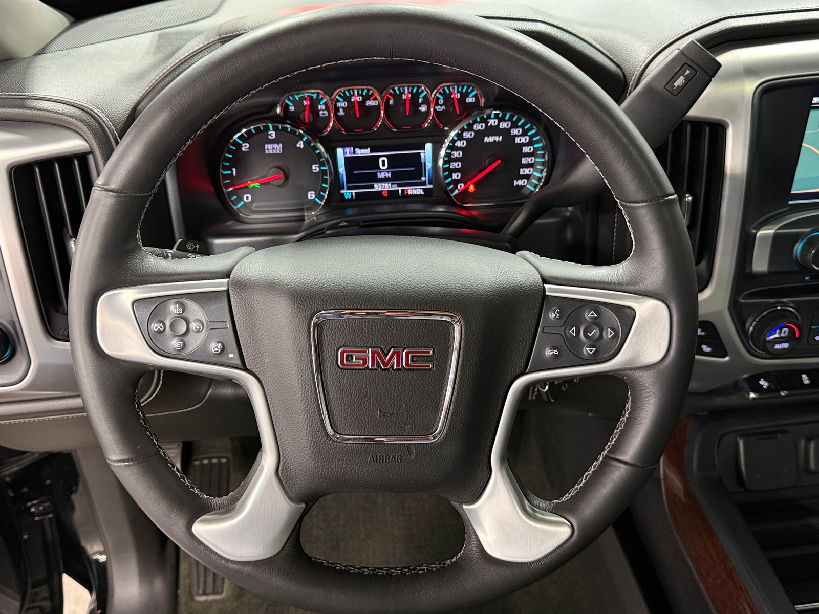 Thumbnail: 2017 GMC Sierra 1500 - 4