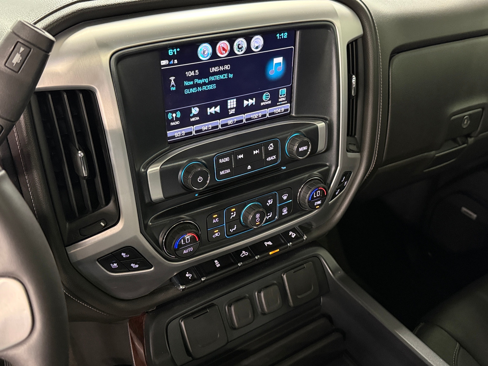 Thumbnail: 2017 GMC Sierra 1500 - 3