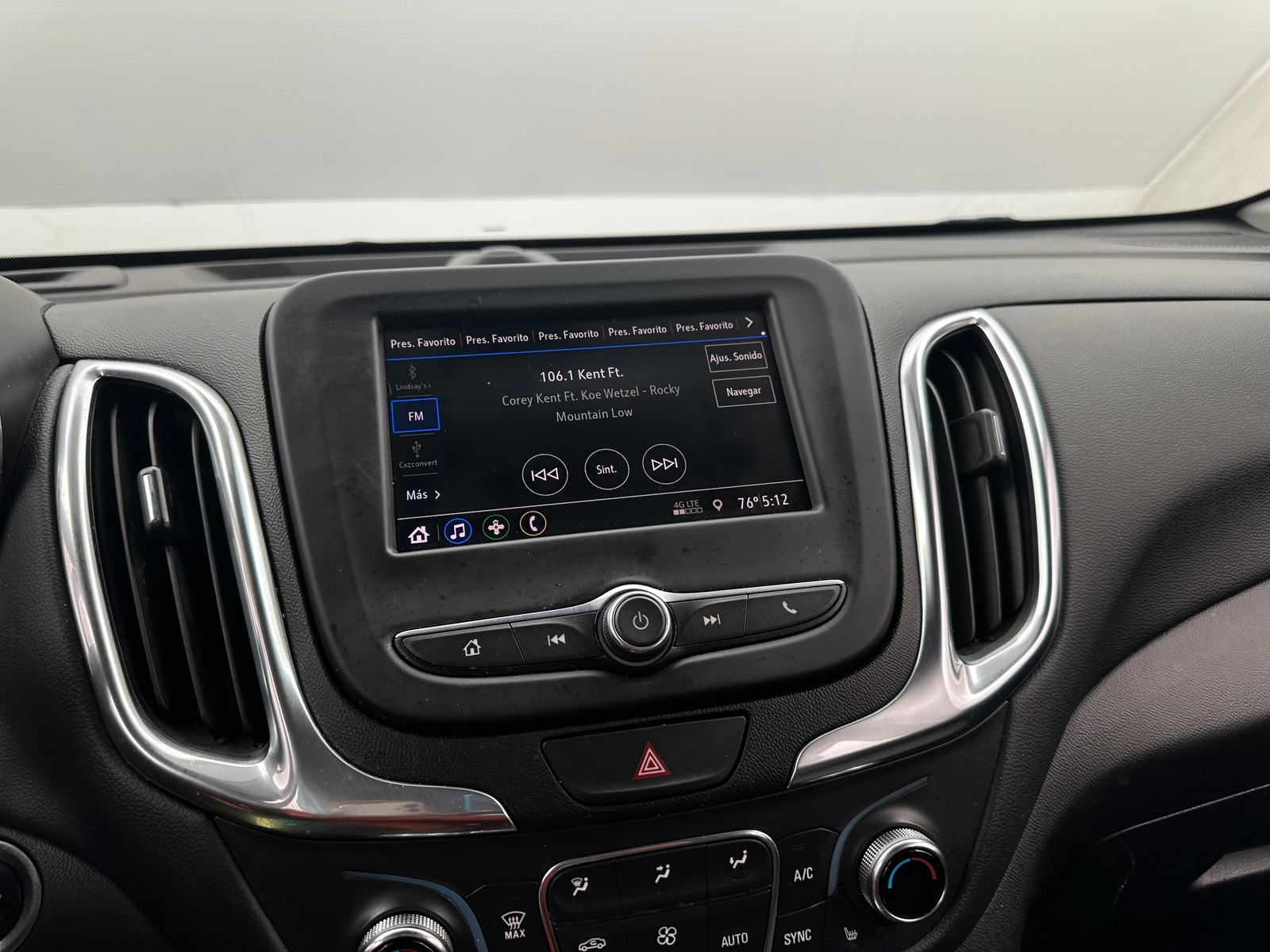 Thumbnail: 2021 Chevrolet Equinox - 4