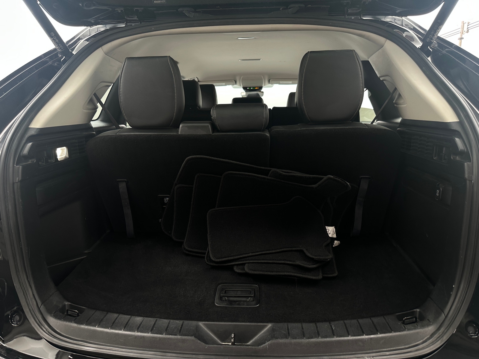 Thumbnail: 2024 Mazda CX-90 - 6