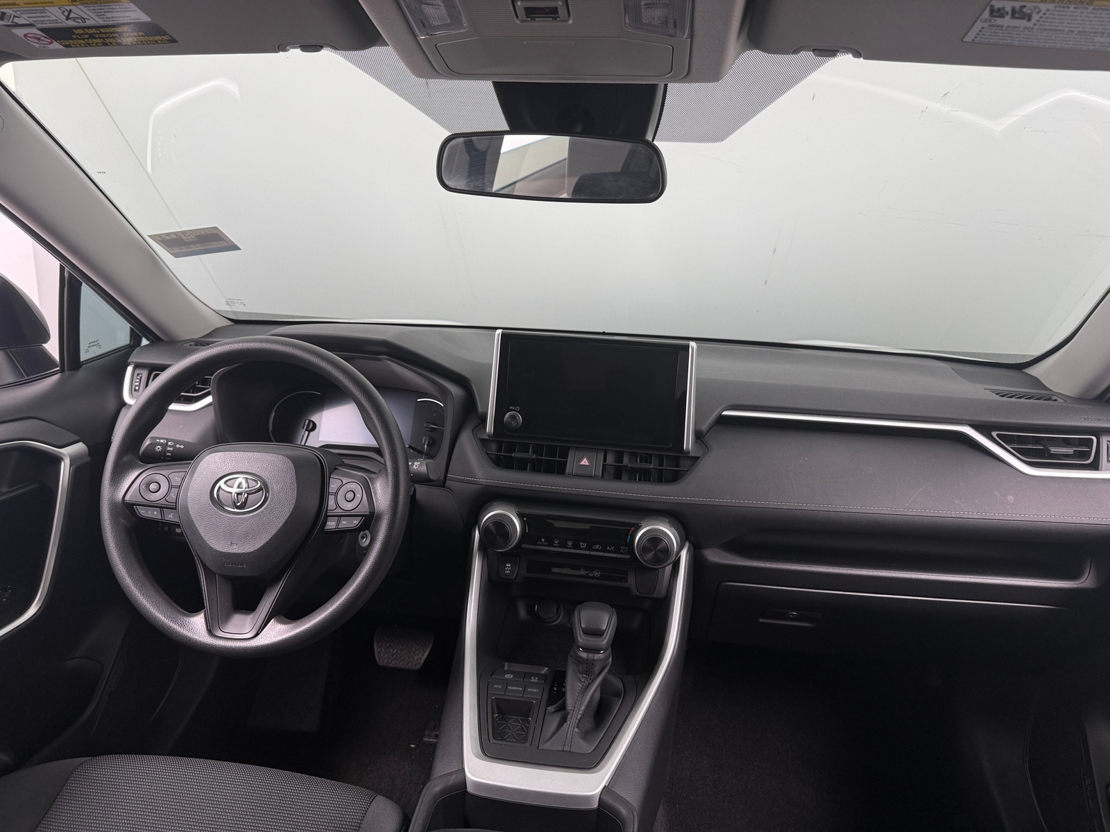 Thumbnail: 2023 Toyota RAV4 - 3