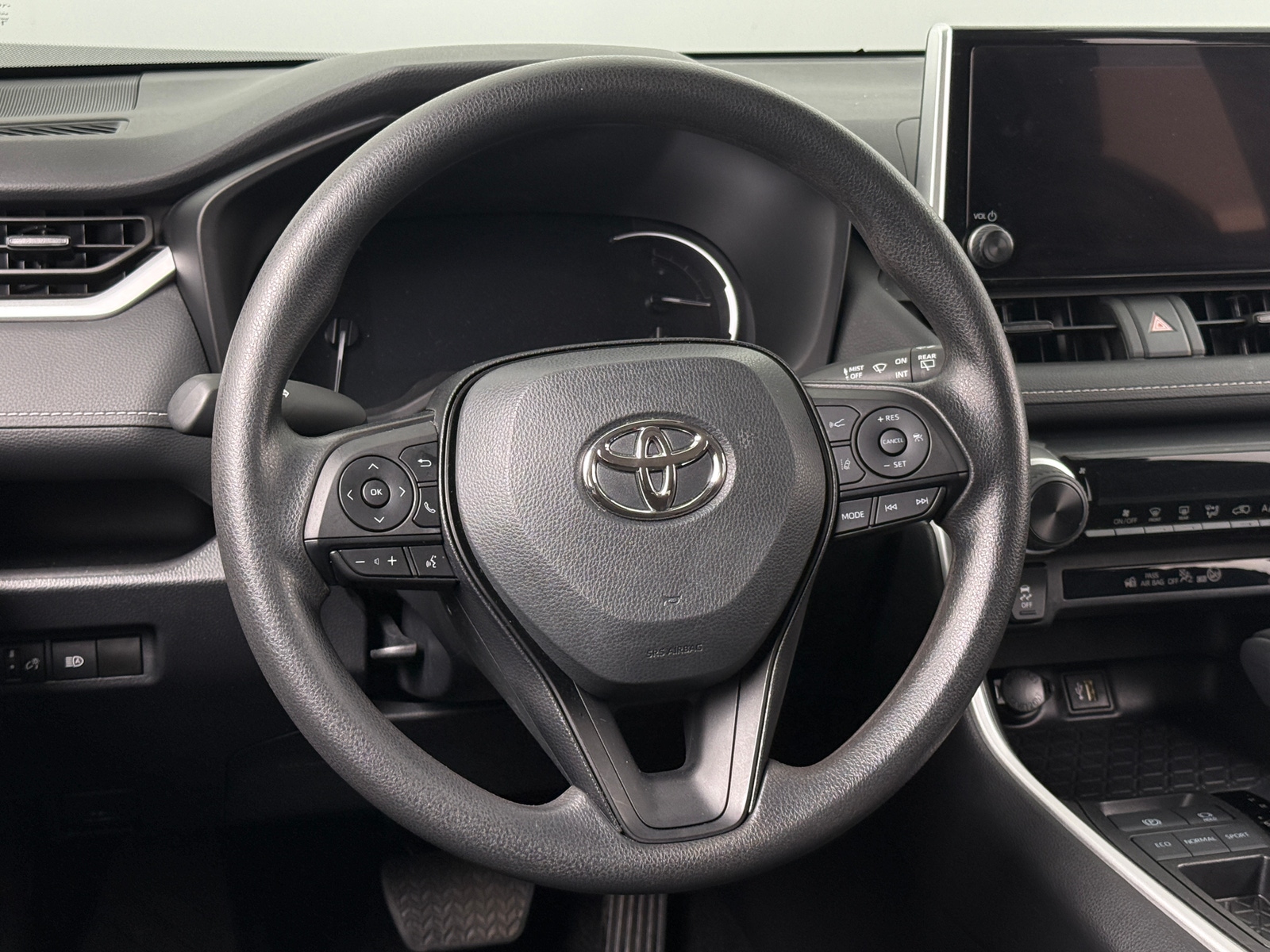 Thumbnail: 2023 Toyota RAV4 - 5