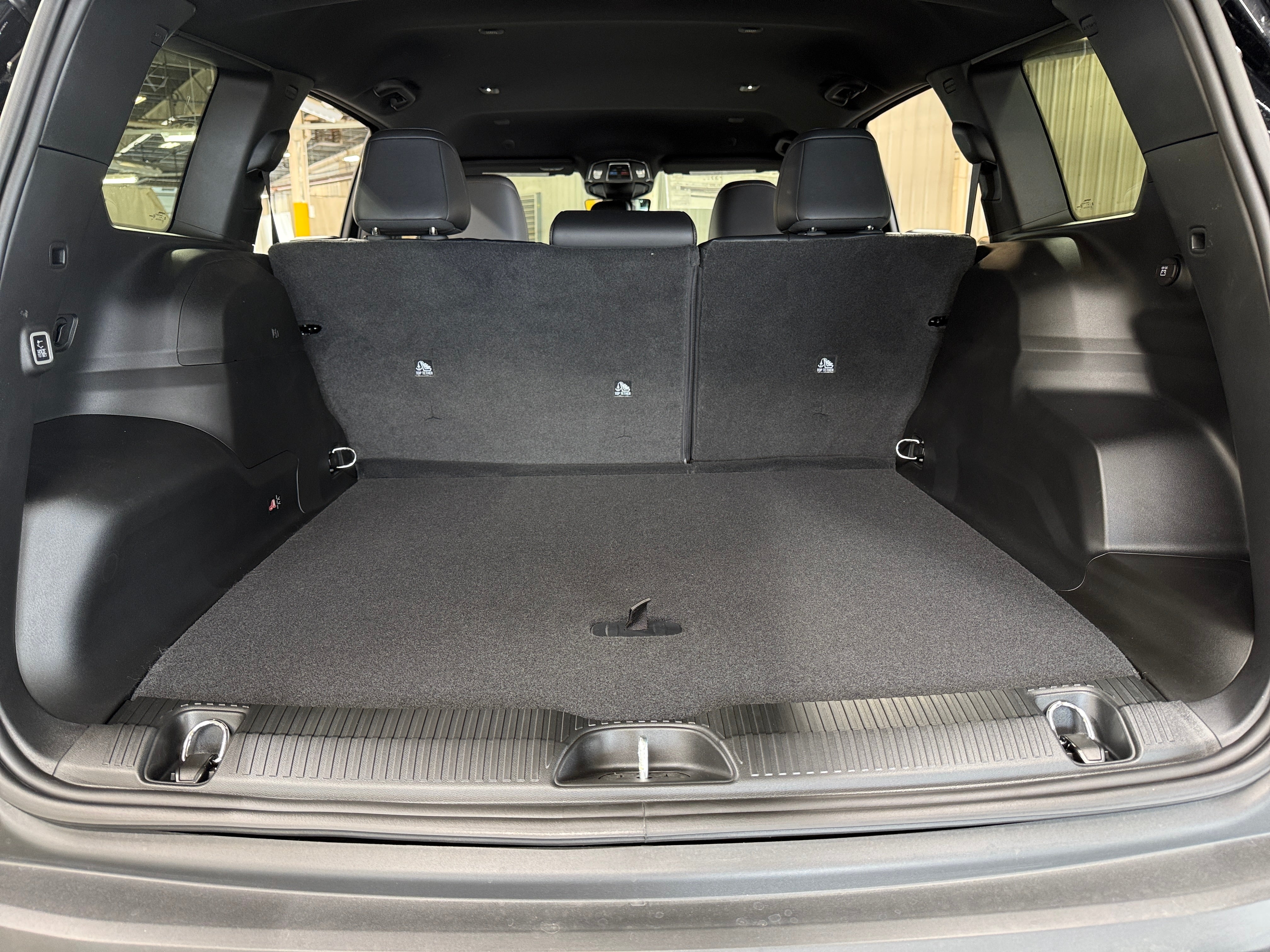 2026 Jeep Cherokee Limited HEV 4X4's photo