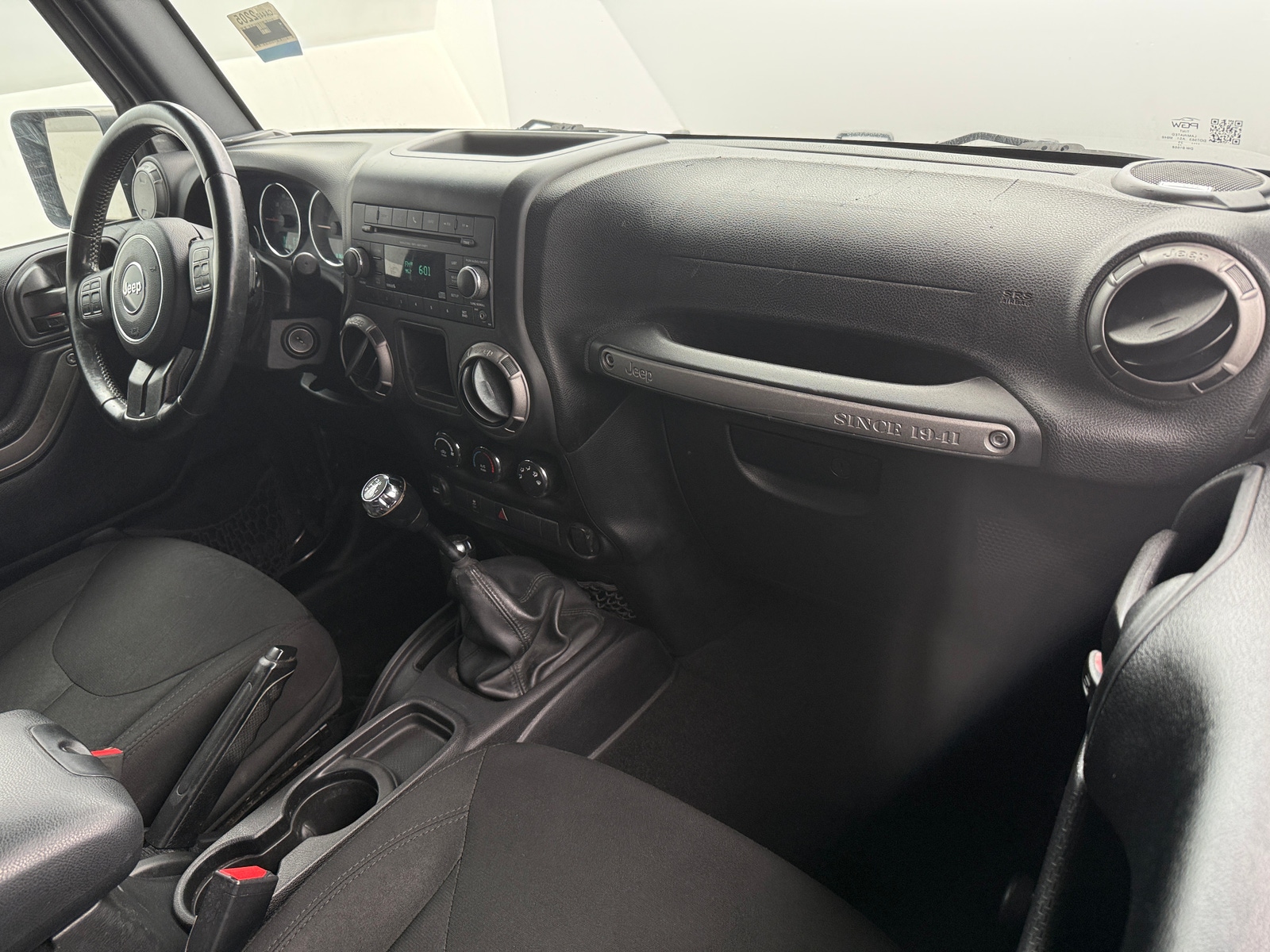 Thumbnail: 2016 Jeep Wrangler - 3