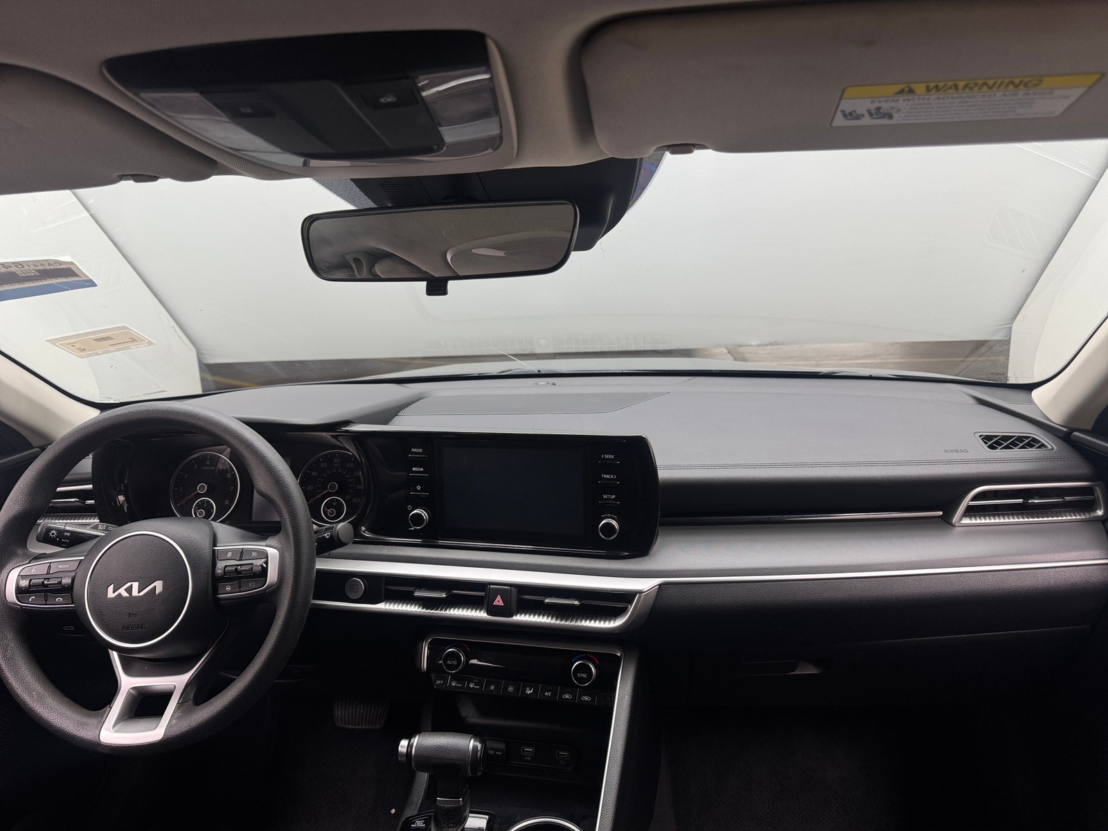 Thumbnail: 2023 Kia K5 - 3