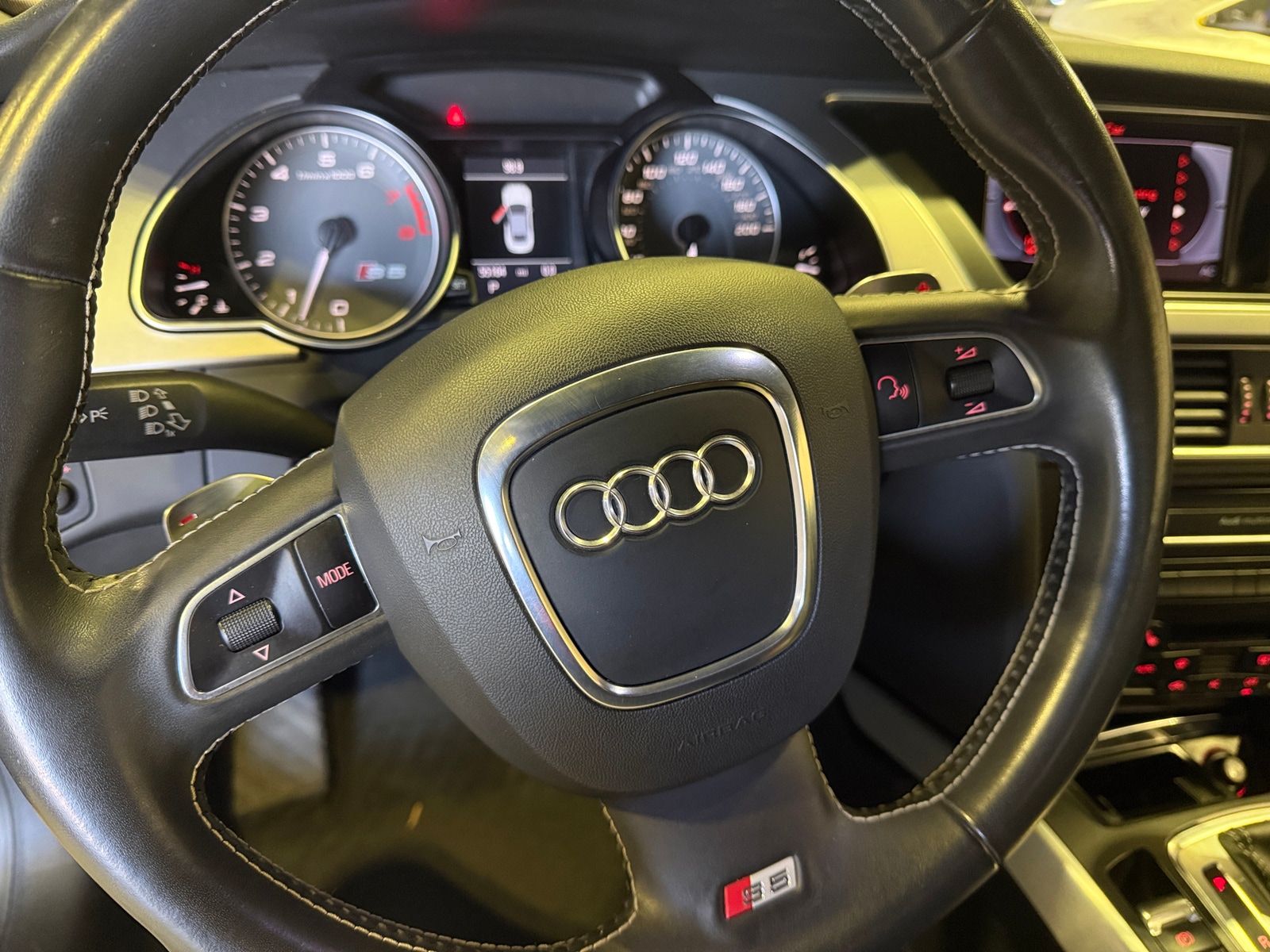 Thumbnail: 2012 Audi S5 - 3