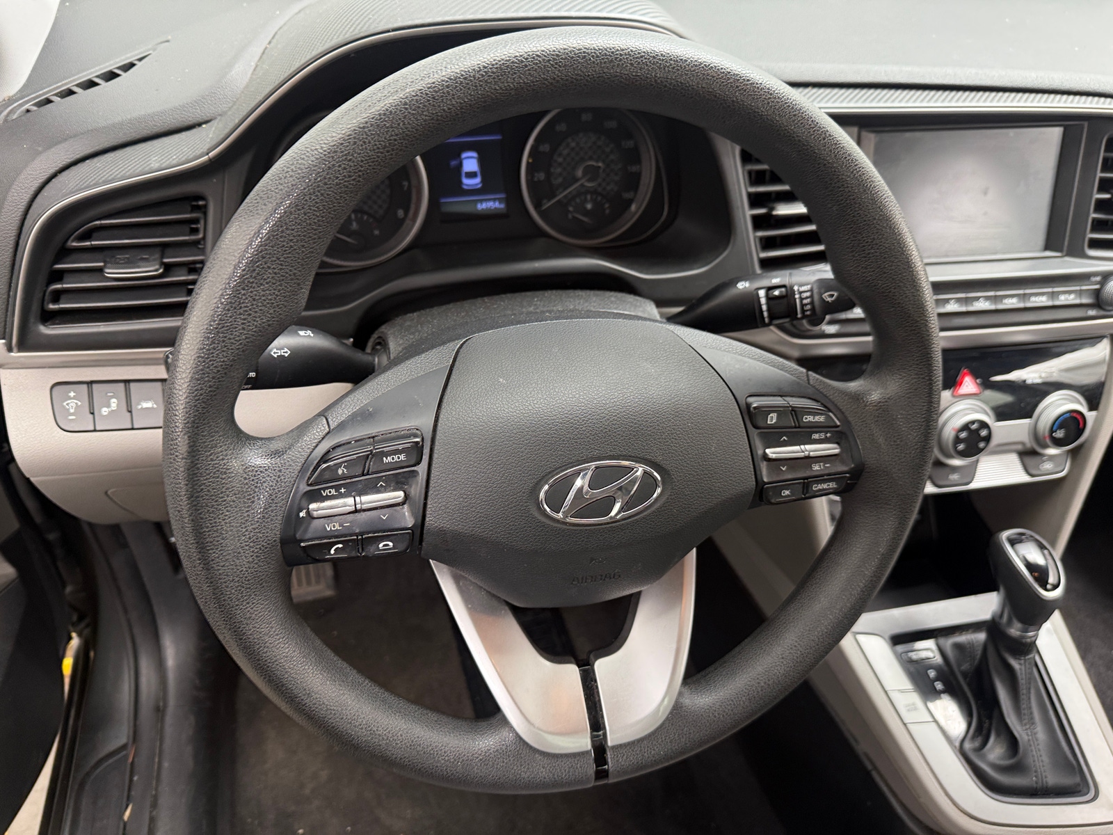 Thumbnail: 2019 Hyundai Elantra - 5