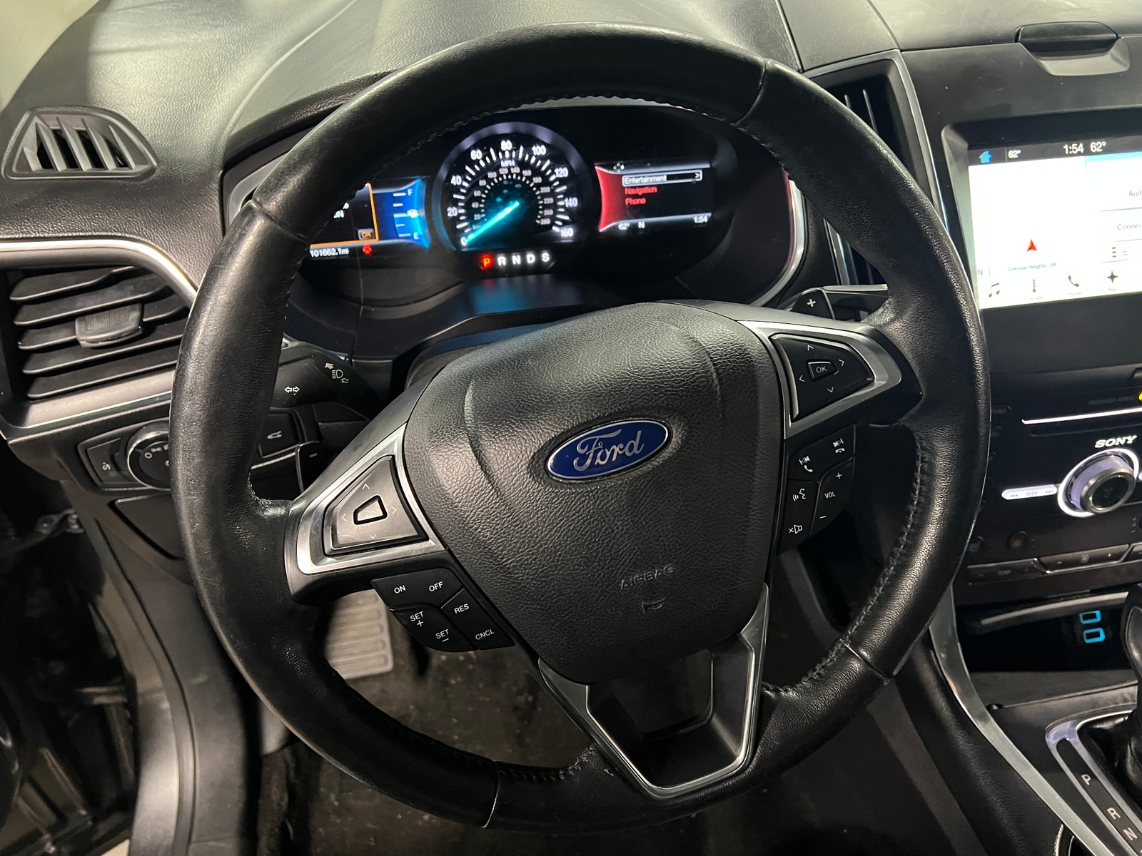 Thumbnail: 2017 Ford Edge - 4