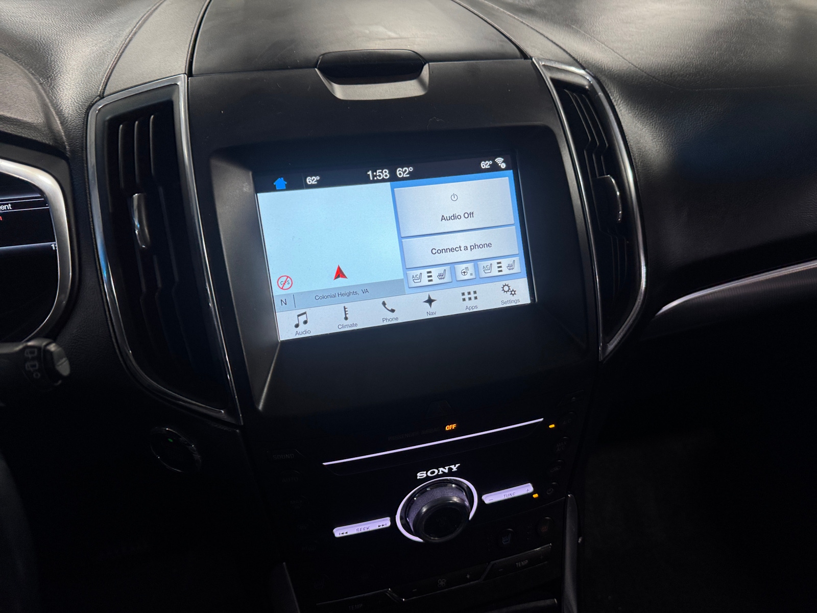 Thumbnail: 2017 Ford Edge - 3