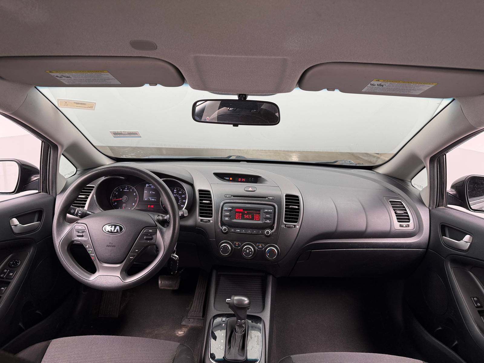 Thumbnail: 2017 Kia Forte - 3