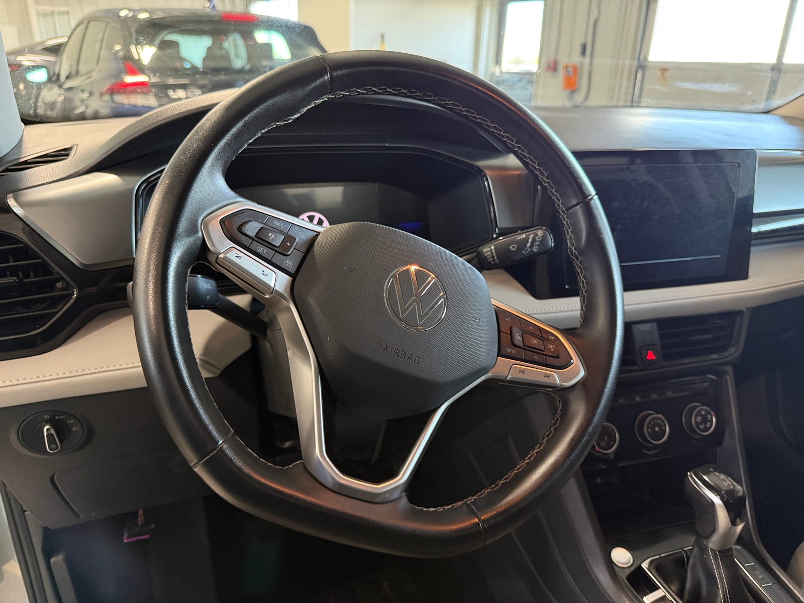 Thumbnail: 2025 Volkswagen Taos - 5