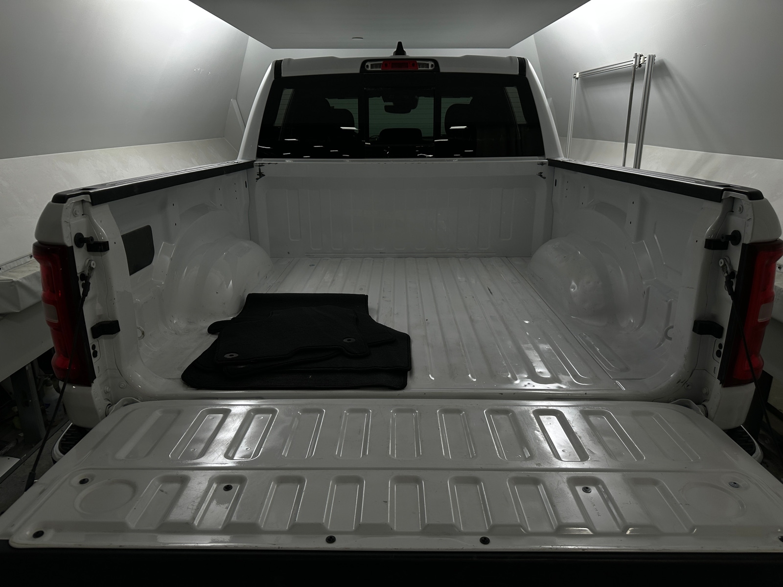 Thumbnail: 2025 RAM 1500 - 7