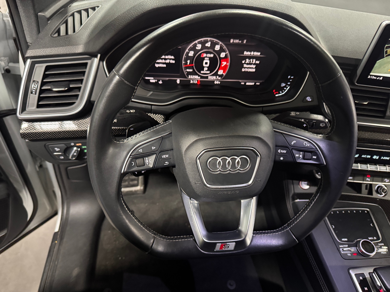Thumbnail: 2019 Audi SQ5 - 5