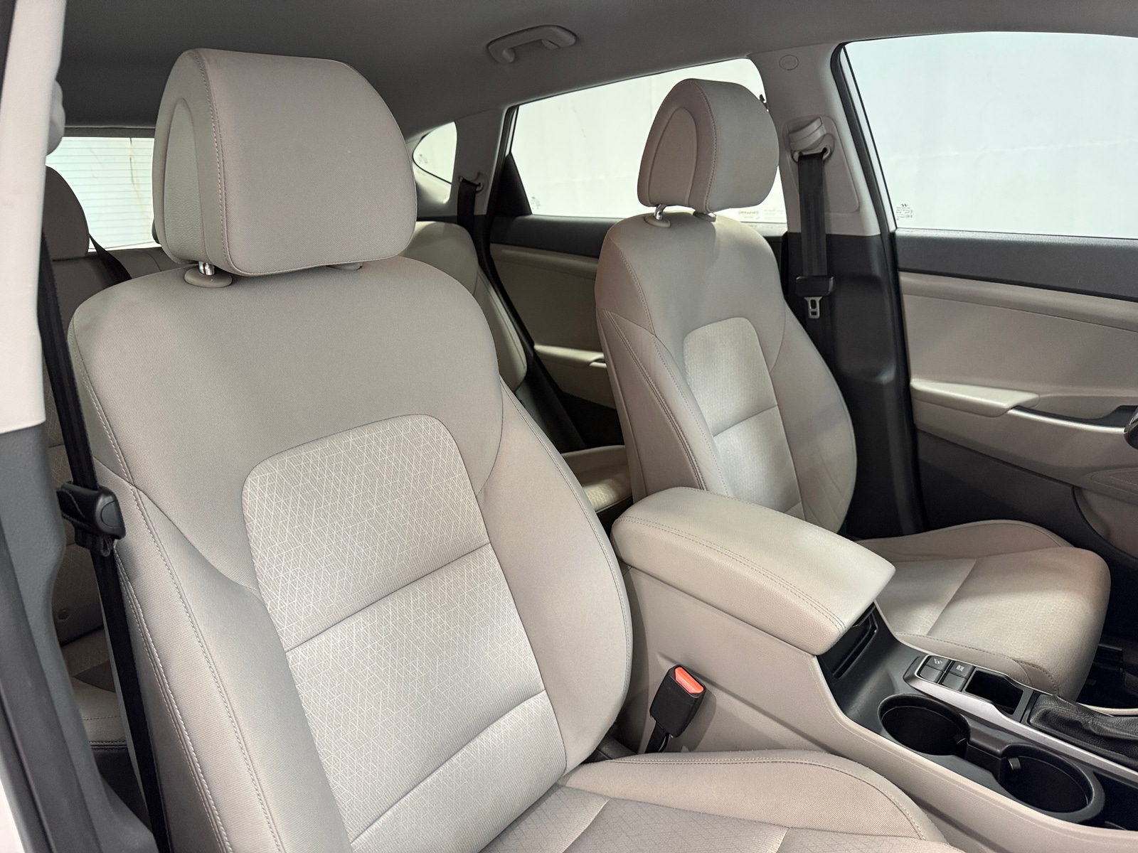 Thumbnail: 2016 Hyundai Tucson - 2