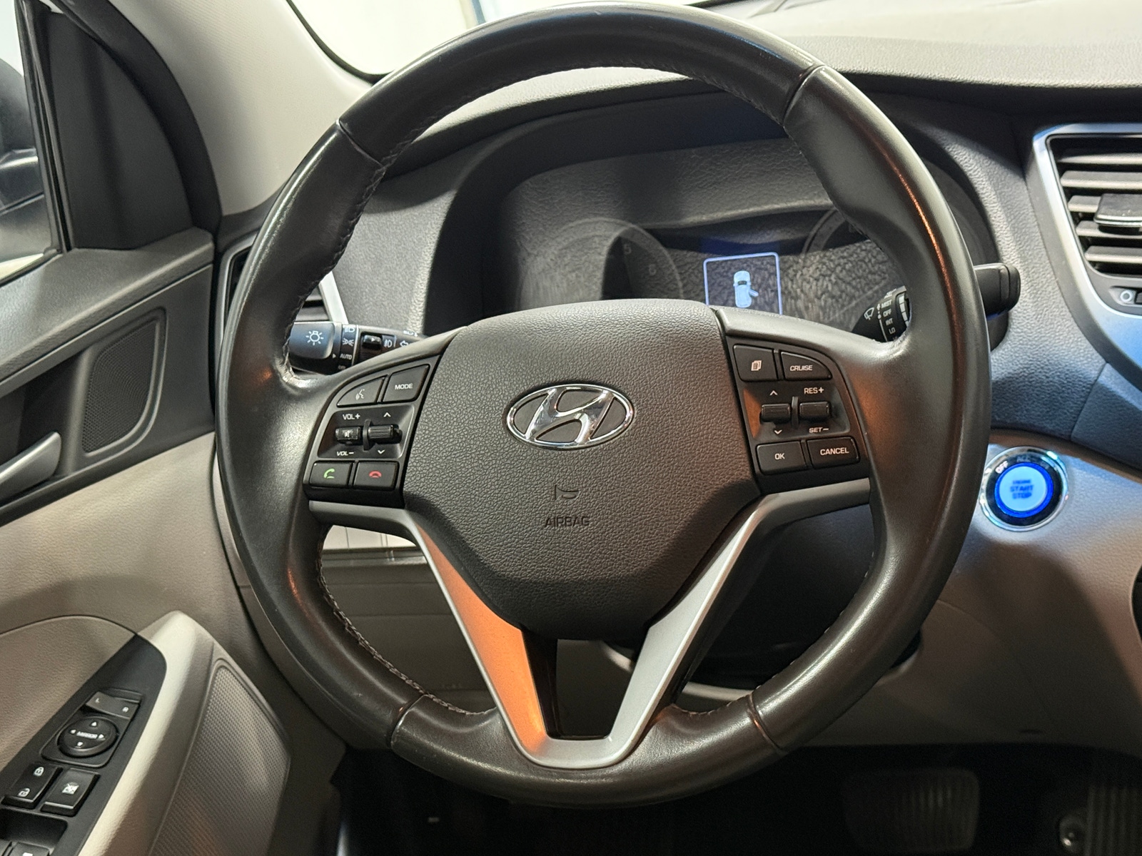 Thumbnail: 2016 Hyundai Tucson - 5