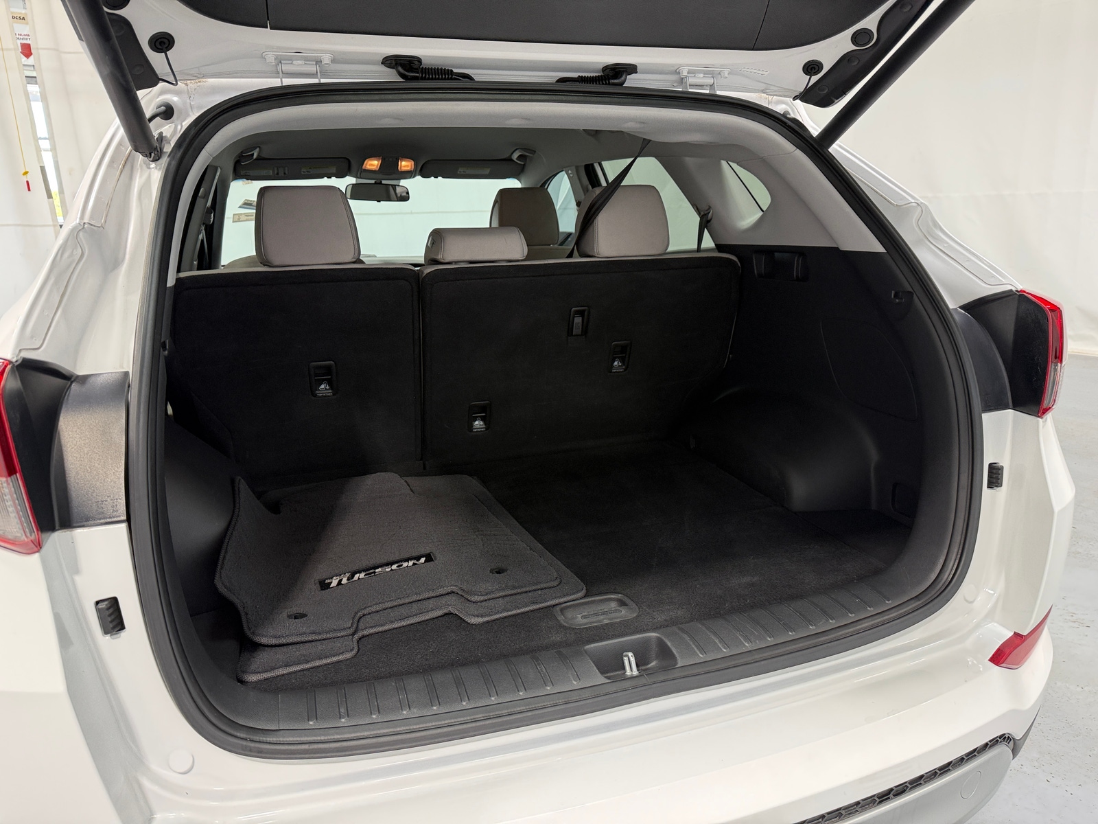 Thumbnail: 2016 Hyundai Tucson - 7