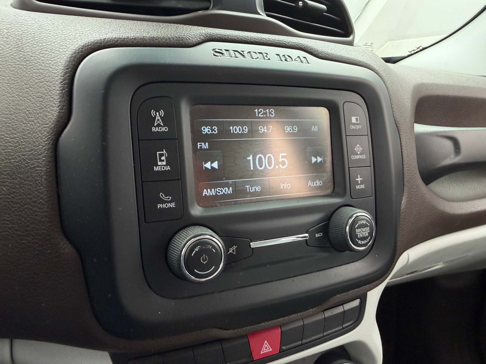 Thumbnail: 2015 Jeep Renegade - 4