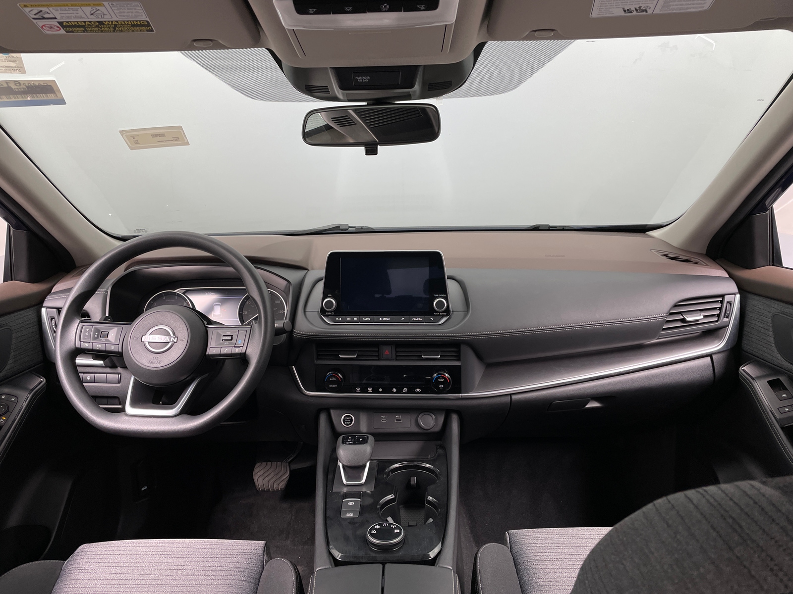 Thumbnail: 2023 Nissan Rogue - 3