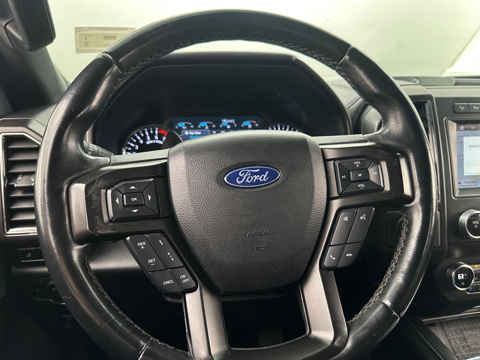 Thumbnail: 2019 Ford Expedition - 4