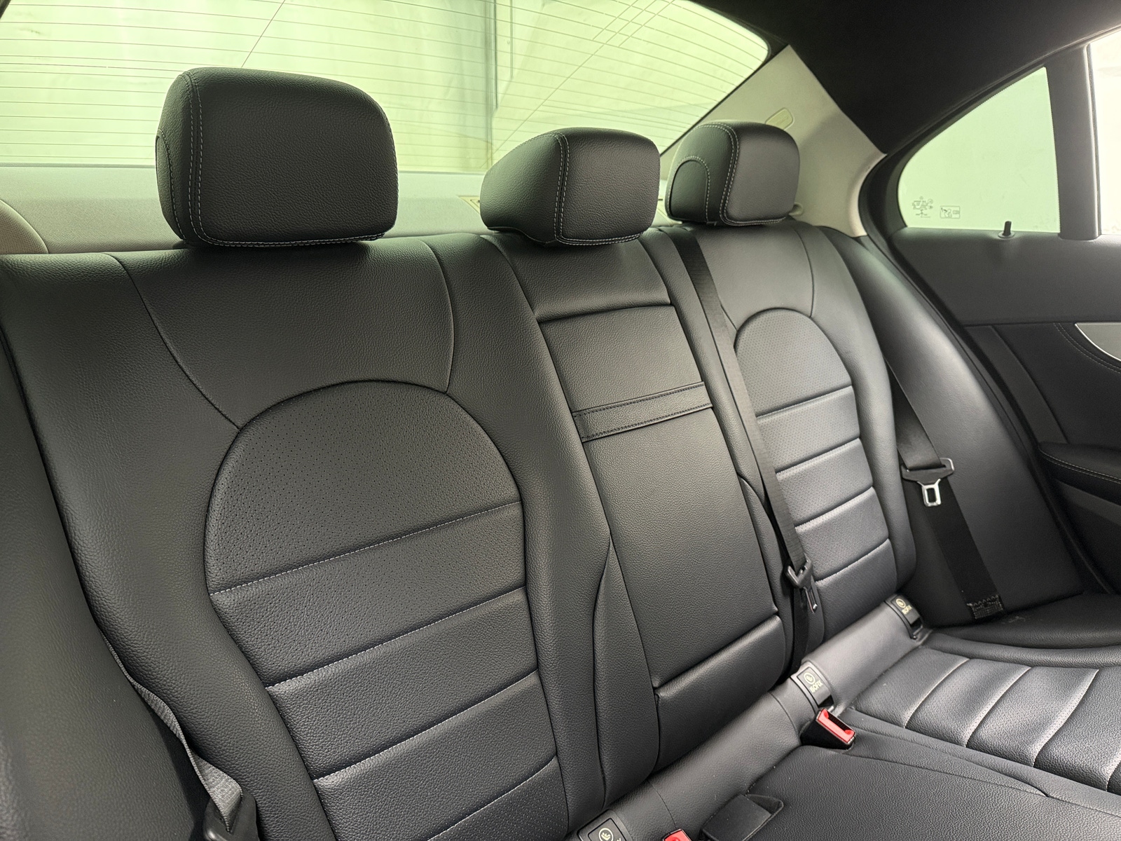 Thumbnail: 2015 Mercedes-Benz C-Class - 5