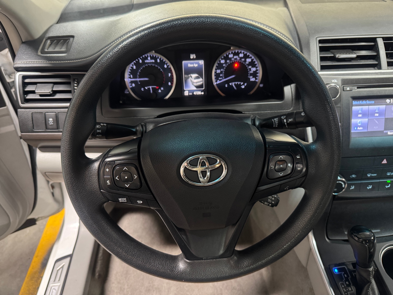 Thumbnail: 2017 Toyota Camry - 5