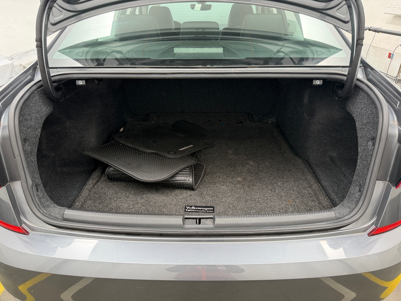 Thumbnail: 2020 Volkswagen Passat - 6