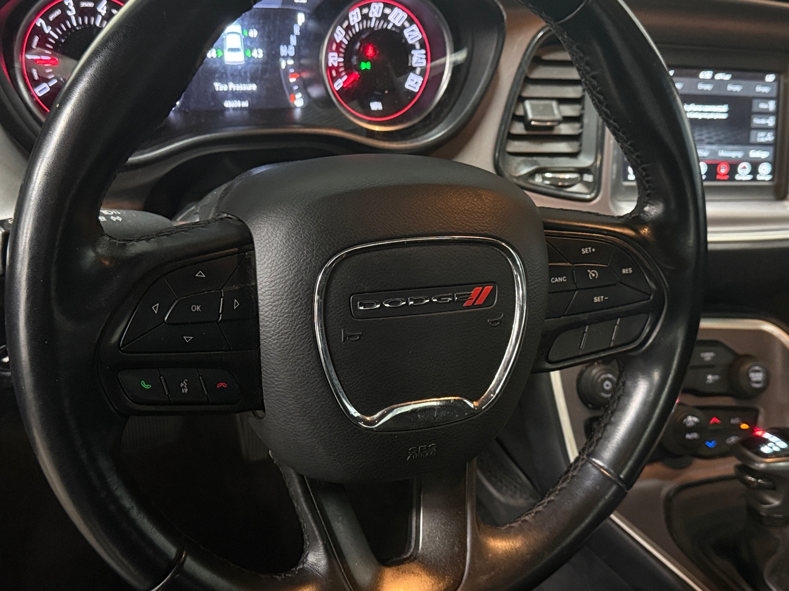Thumbnail: 2022 Dodge Challenger - 4