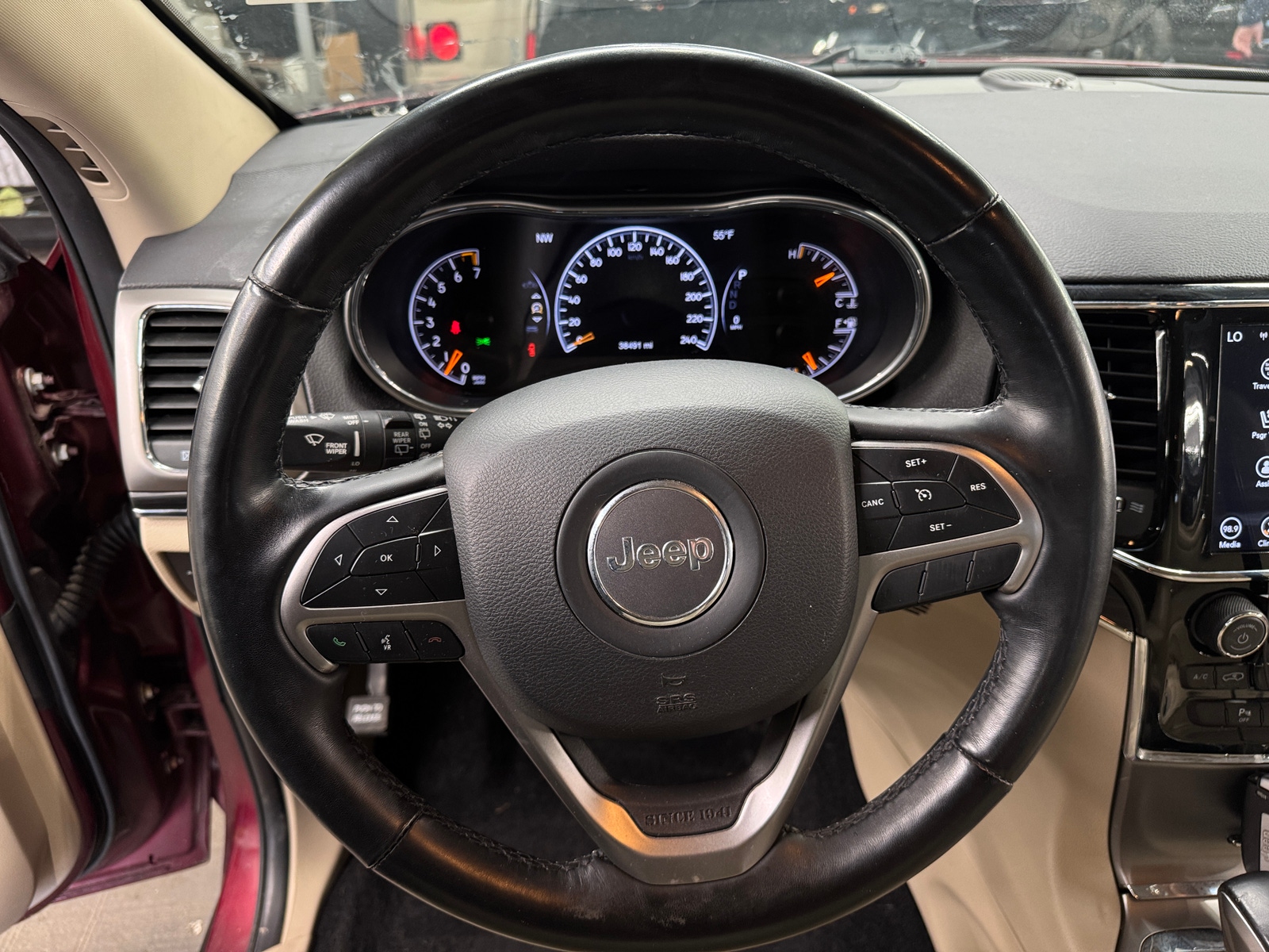Thumbnail: 2021 Jeep Grand Cherokee - 4