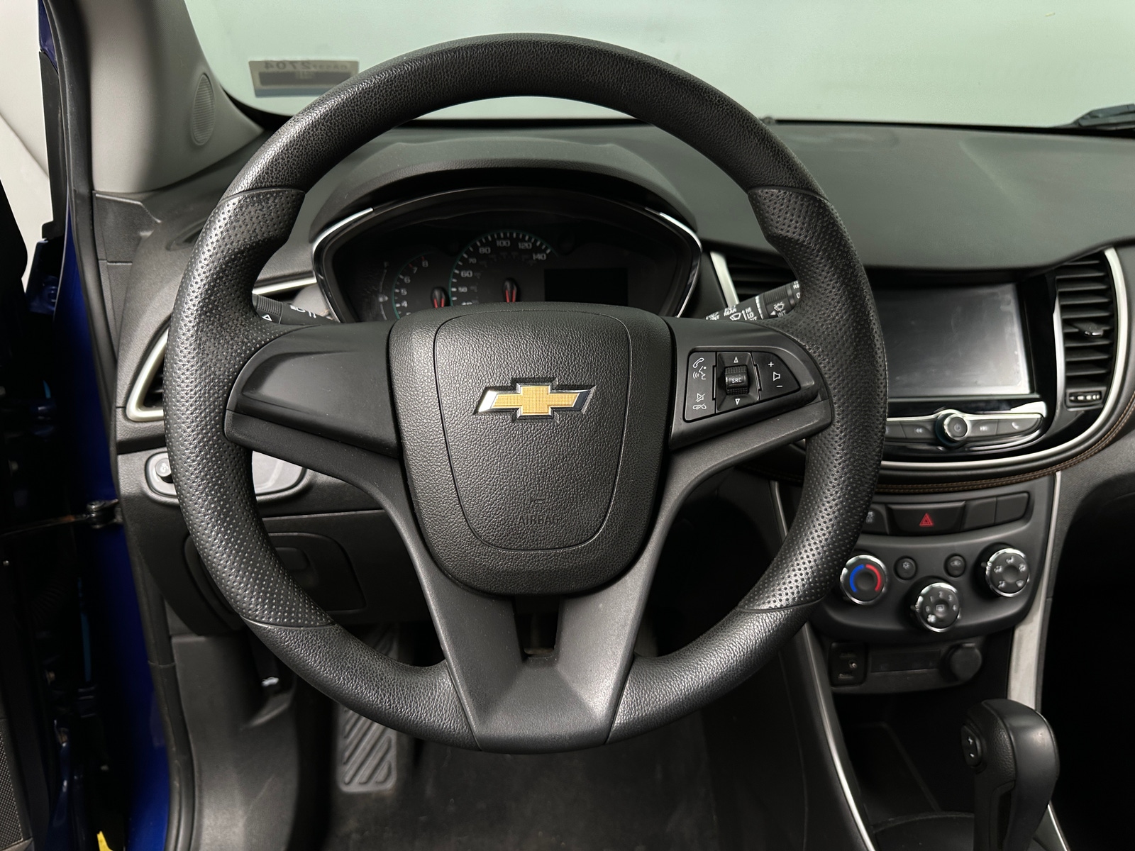 Thumbnail: 2017 Chevrolet Trax - 5