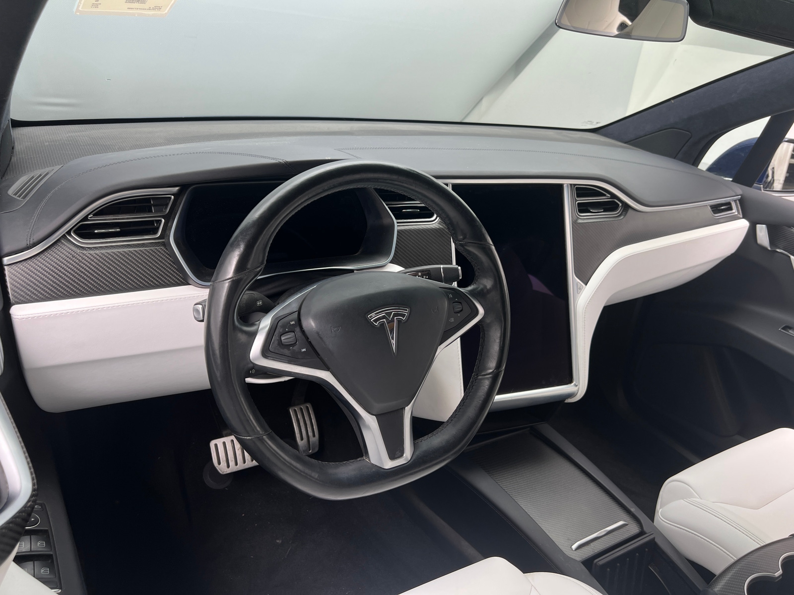 Thumbnail: 2017 Tesla Model X - 2