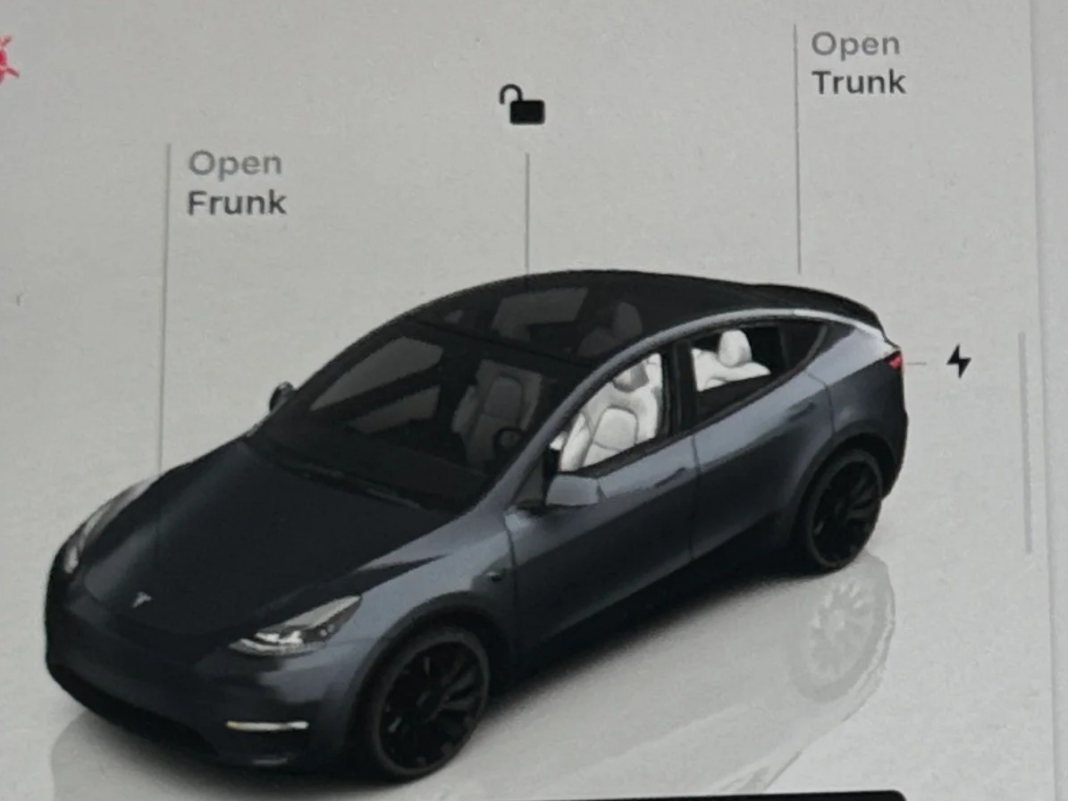 Thumbnail: 2023 Tesla Model Y - 3