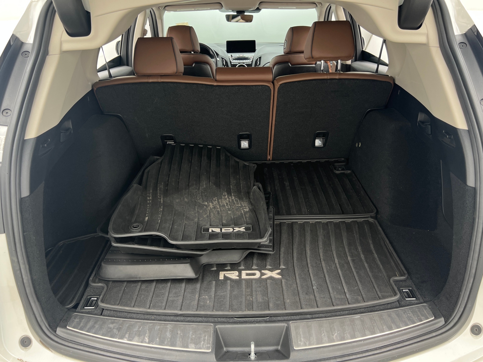 Thumbnail: 2021 Acura RDX - 6