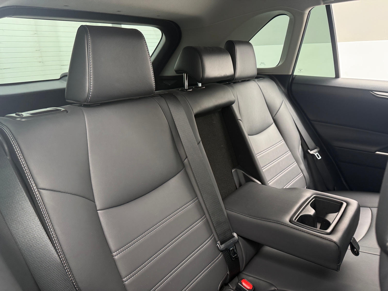 Thumbnail: 2021 Toyota RAV4 - 5
