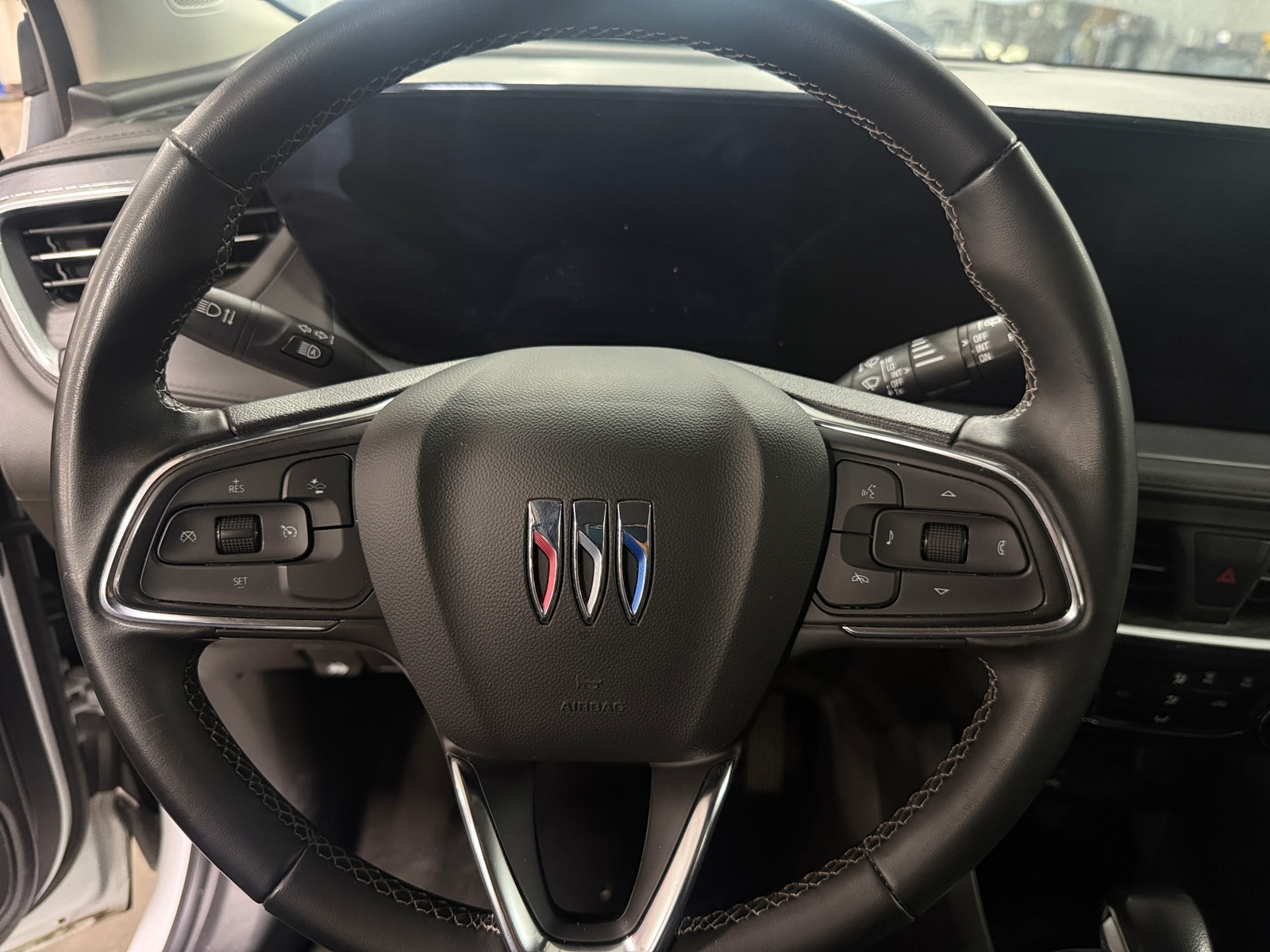 Thumbnail: 2024 Buick Encore GX - 4