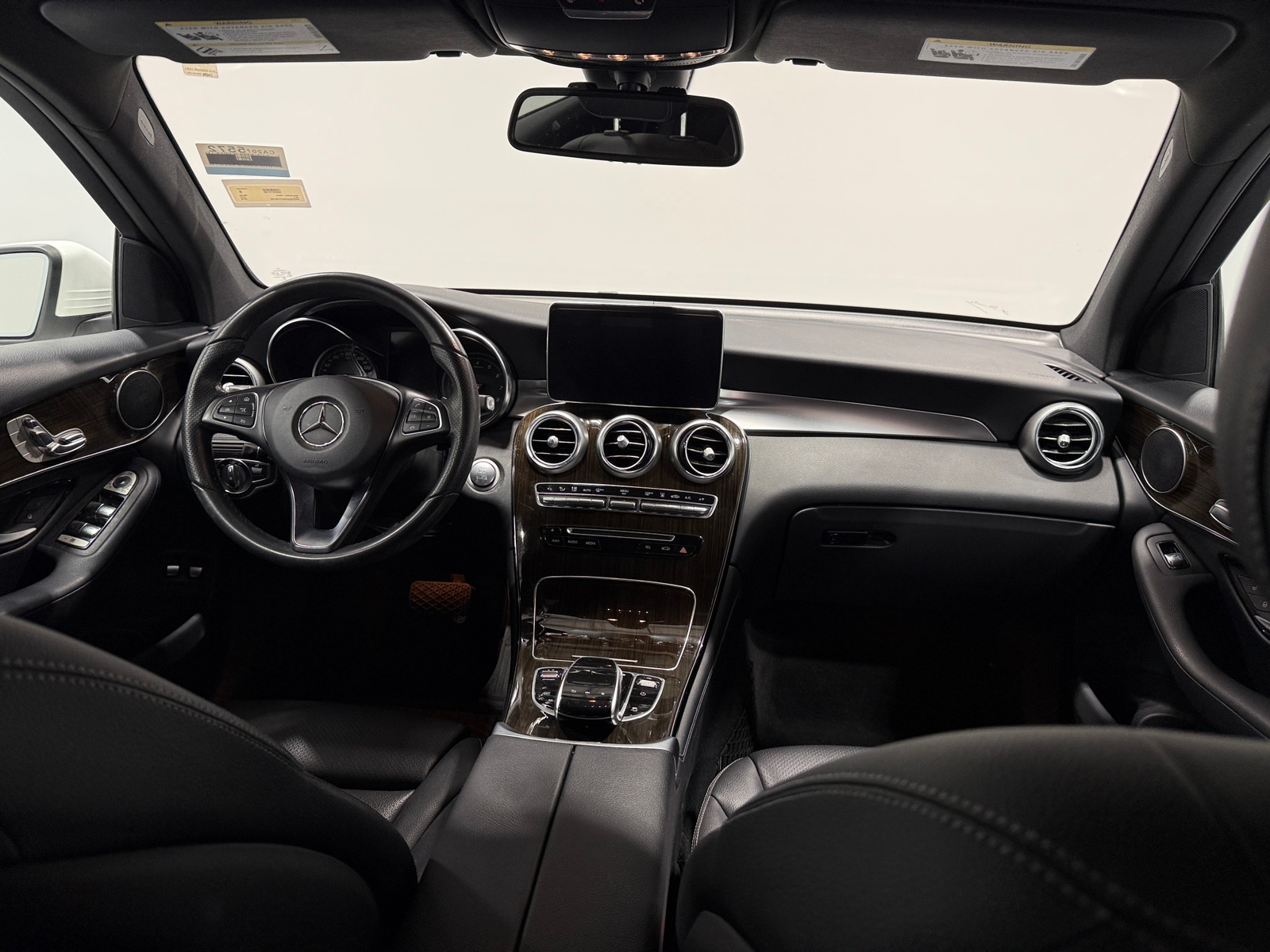 Thumbnail: 2018 Mercedes-Benz GLC - 2