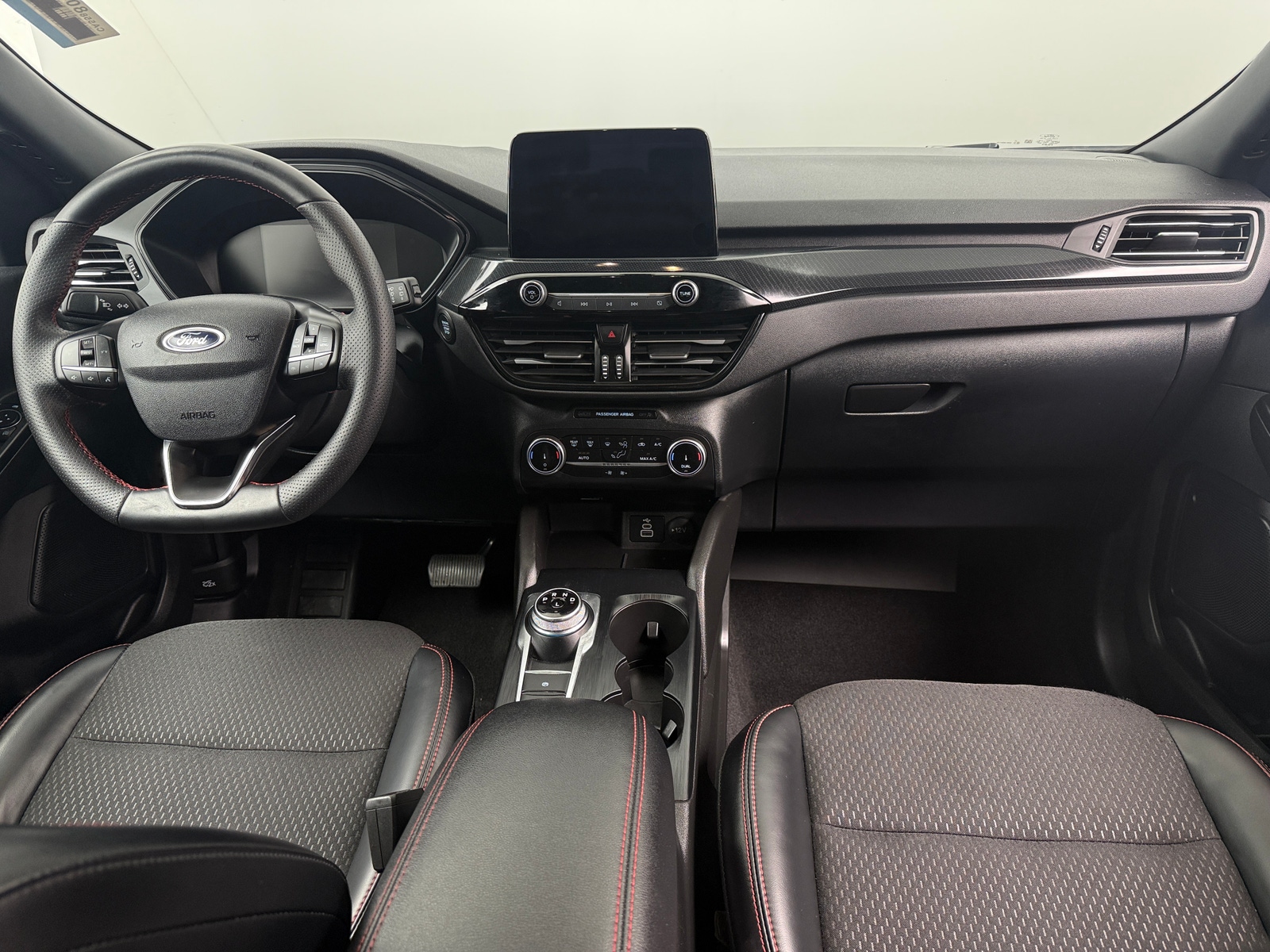 Thumbnail: 2025 Ford Escape - 3