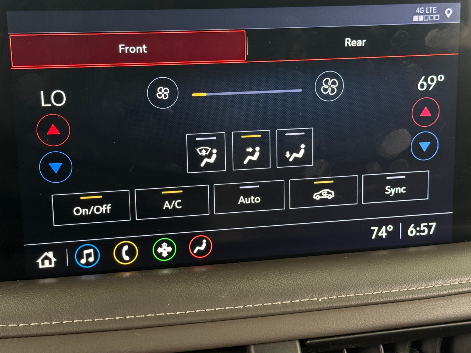 Thumbnail: 2021 Chevrolet Tahoe - 3