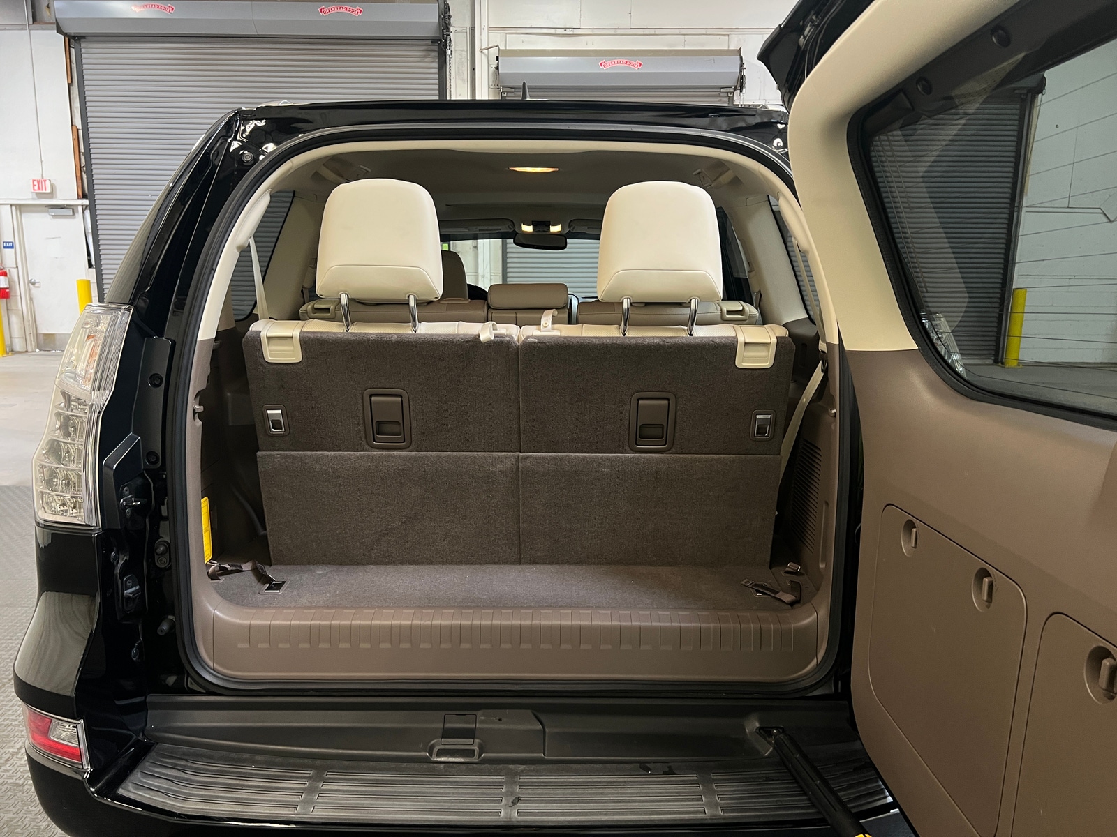 Thumbnail: 2018 Lexus GX - 6