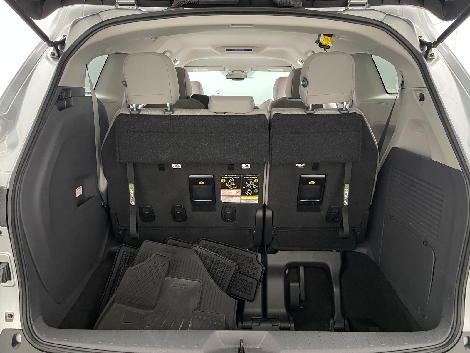Thumbnail: 2023 Toyota Sienna - 7