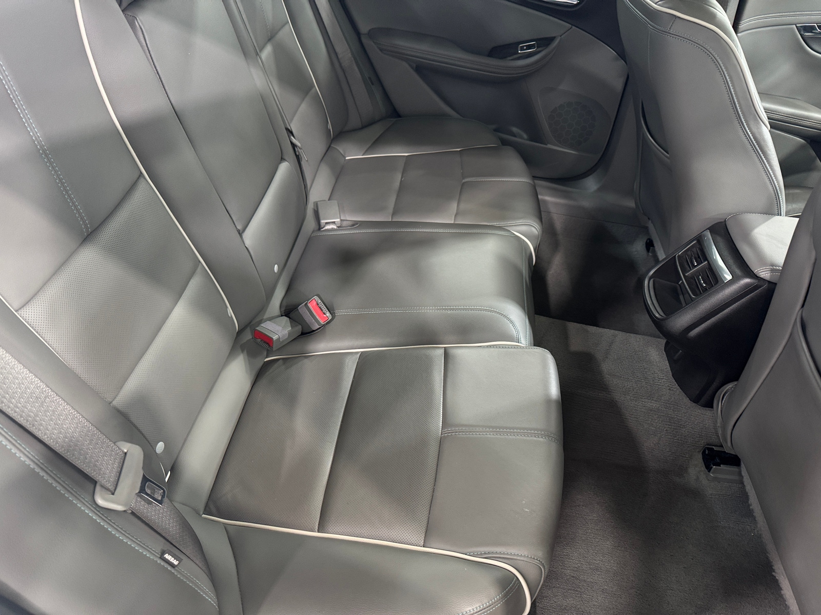 Thumbnail: 2014 Chevrolet Impala - 5