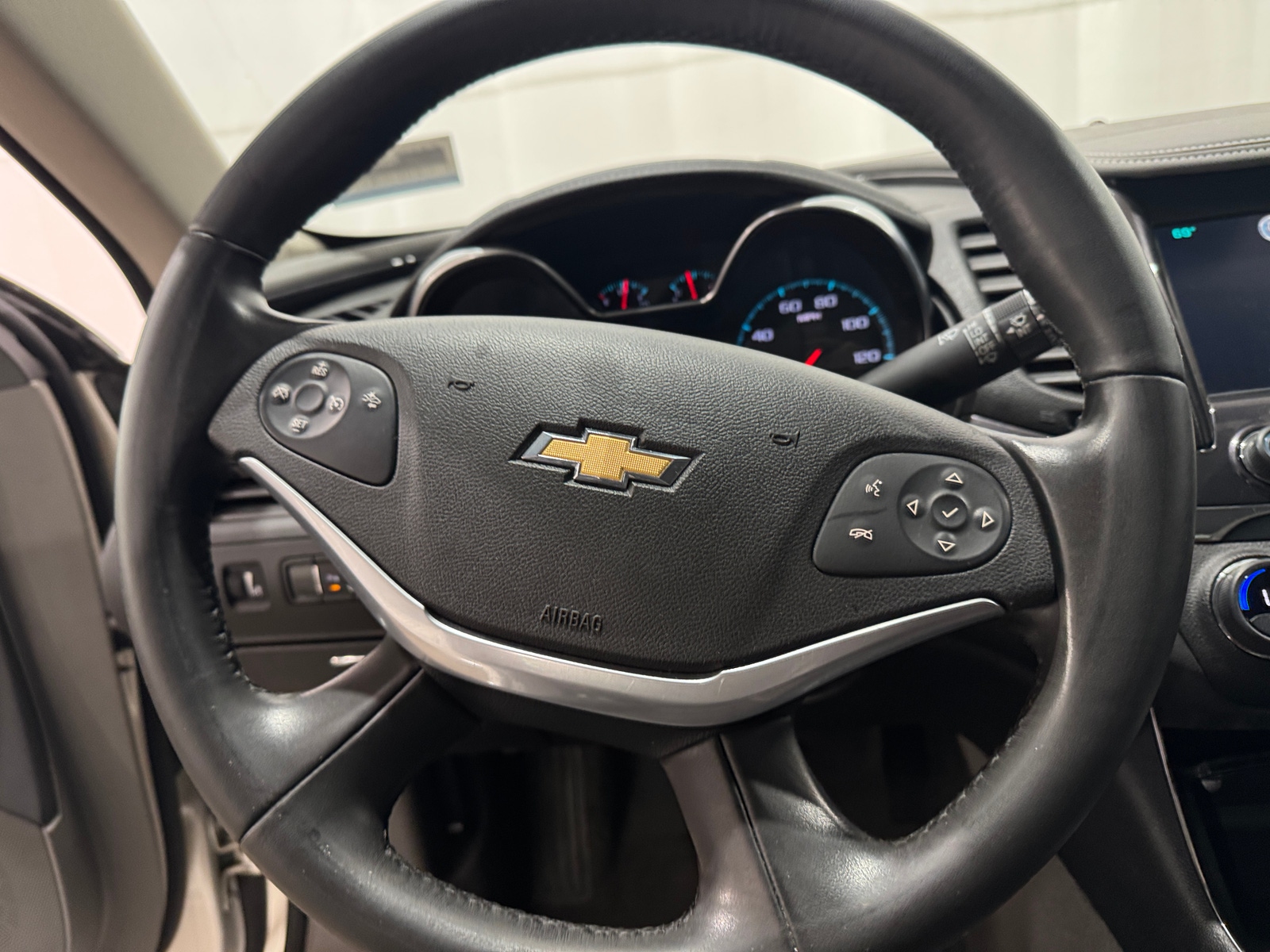 Thumbnail: 2014 Chevrolet Impala - 4
