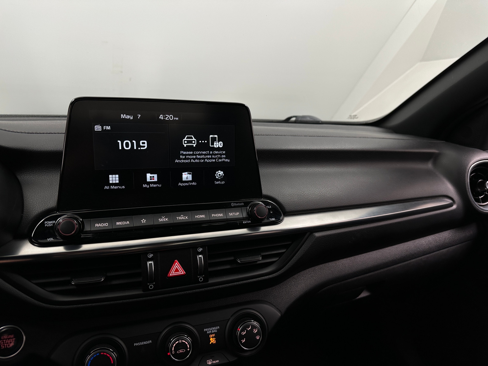 Thumbnail: 2021 Kia Forte - 4
