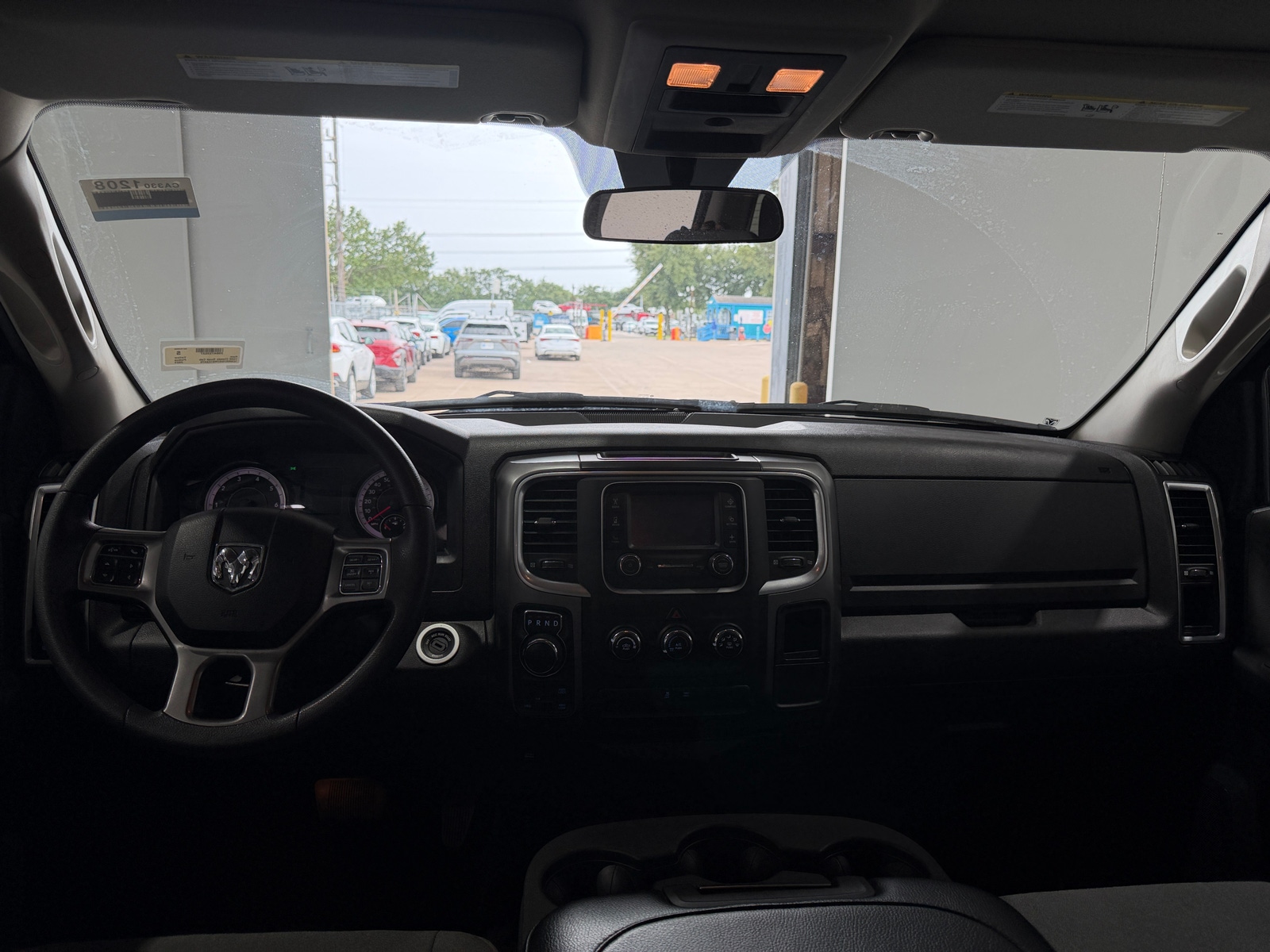 Thumbnail: 2024 RAM 1500 Classic - 3
