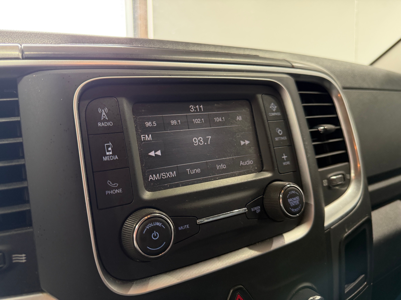 Thumbnail: 2024 RAM 1500 Classic - 4