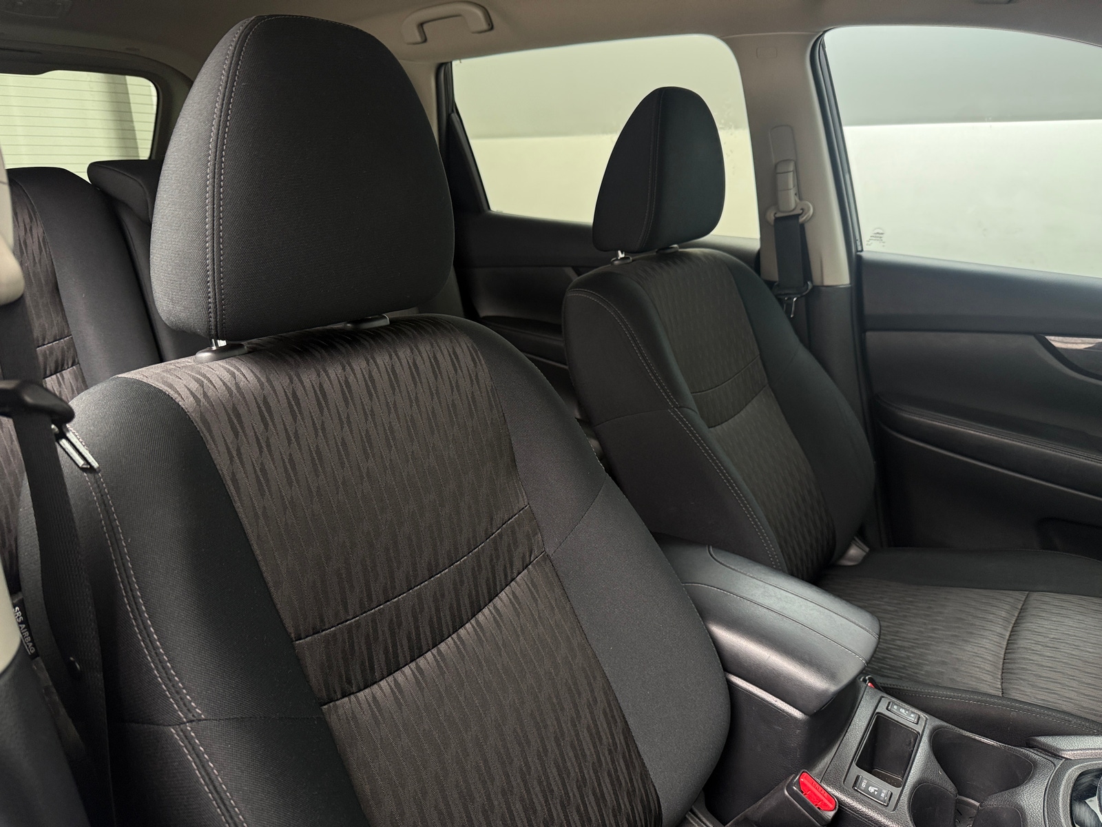 Thumbnail: 2018 Nissan Rogue - 2
